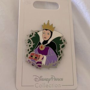 Disney Pin Evil Queen